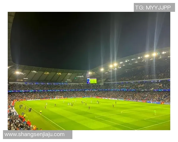 街头挑战足球明星的趣味玩法与技巧分享让你成为球场焦点